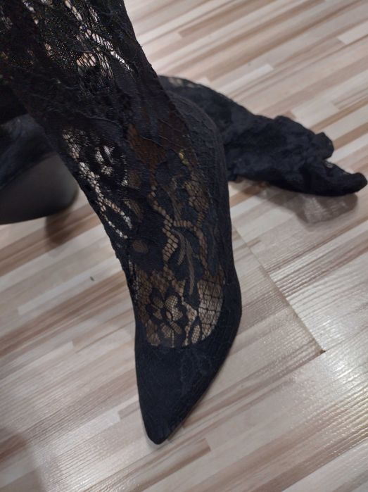 Дантелени обувки 36н