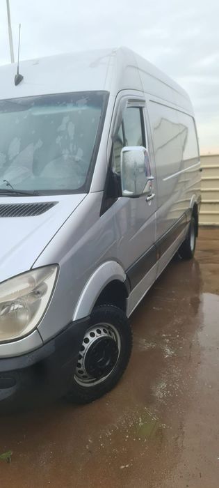 Mercedes-Benz Sprinter 519 10.2010 3.0CDi 190CP E5 6 trepte Clima Navi cat. B Unic Proprietar