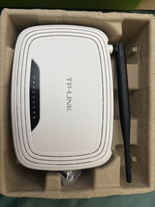 Продам Wi-Fi роутер TP-Link TL-WR740N