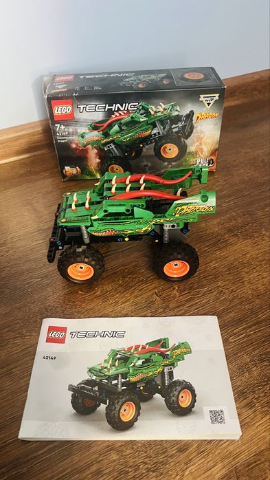 Set lego complet : Technic , Monster Jam Dragon