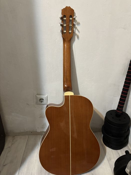 Гитара с подключением классическая adagio
