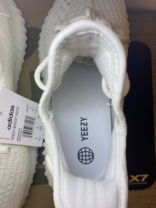 Yeezy 350v2 White