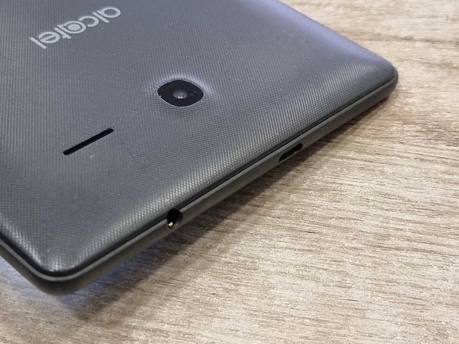 Таблет Alcatel ONETOUCH PIXI 4 7.0 инча