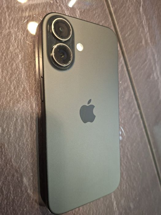 Iphone 16 128gb