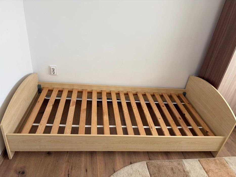 Vand PAT cu SALTEA si somiera