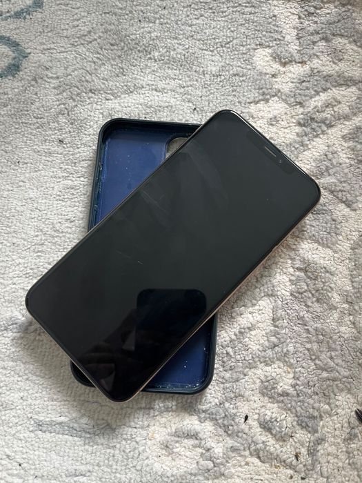 Продам IPhone Xs 256 гб