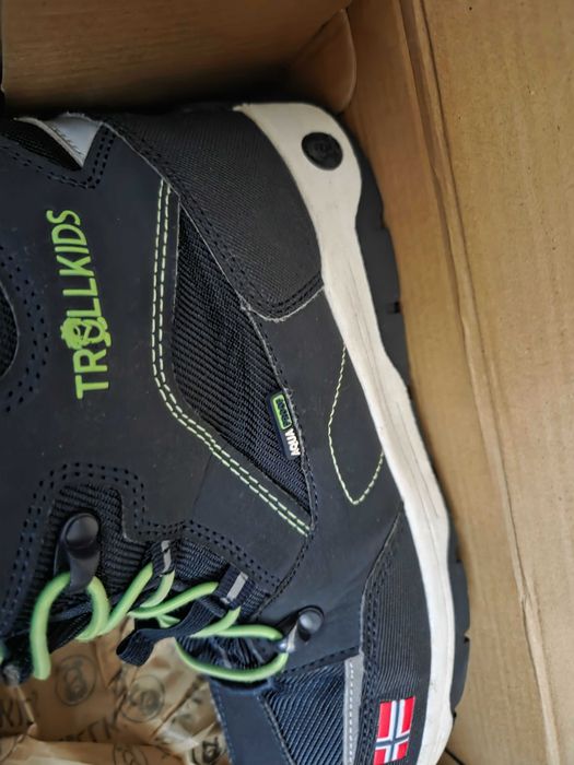 Trollkids зимни ботуши 38