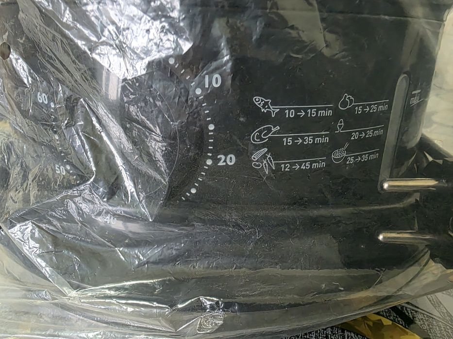 Vând aparat de gătit cu aburi Tafal