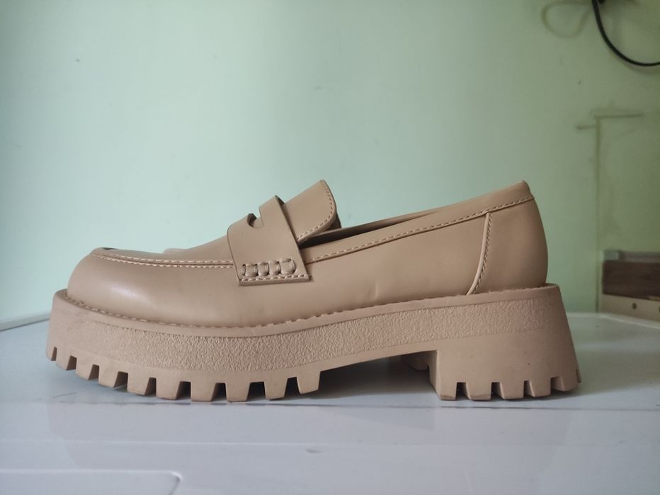 Дамски обувки Stradivarius