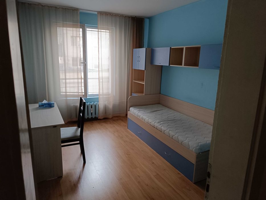 Дава се под наем Тристаен апартамент в София, Стрелбище - 102 кв.м за 650 € - Снимка #7