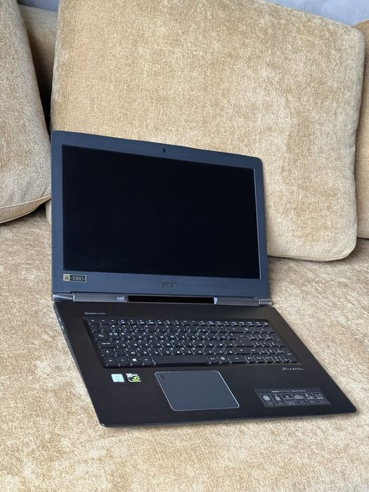 Acer Aspire V17 Nitro Black Edition (VN7-793G)