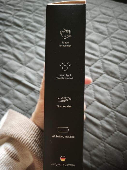 Уред за нежно обезкосмяване на лице Braun