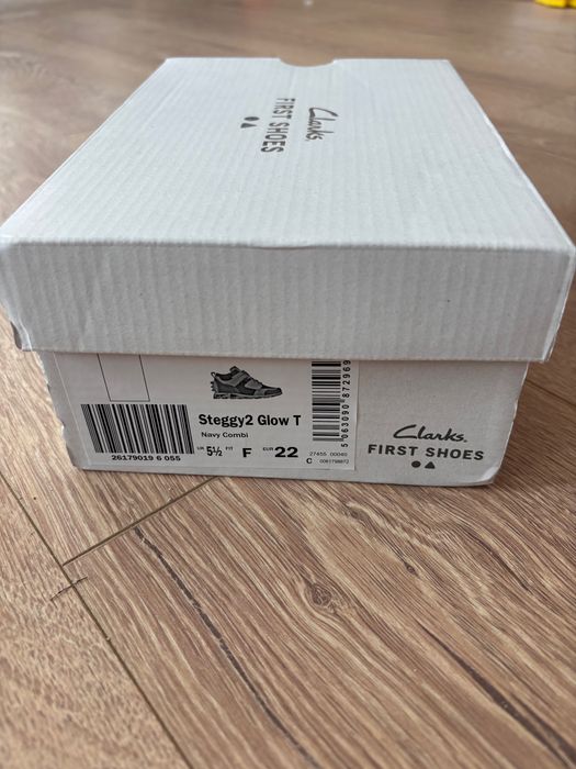 Детски обувки Кларкс р-р 22