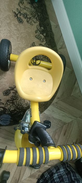 Велосипед трехколесный