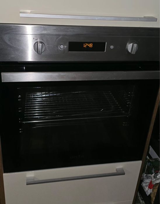 Cuptor incorporabil artic in stare perfecta