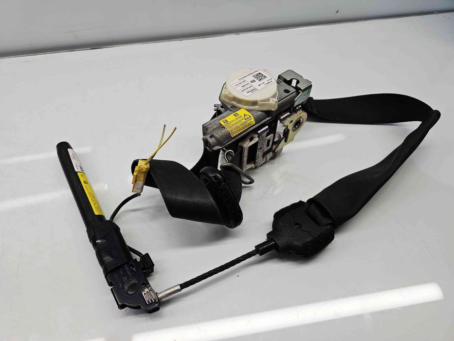 Centura dreapta fata Fiat 500L Trekking [Fabr 2012-prezent] 073555729