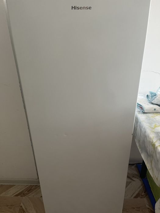 Морозильник Hisense.В хорошем состояние.