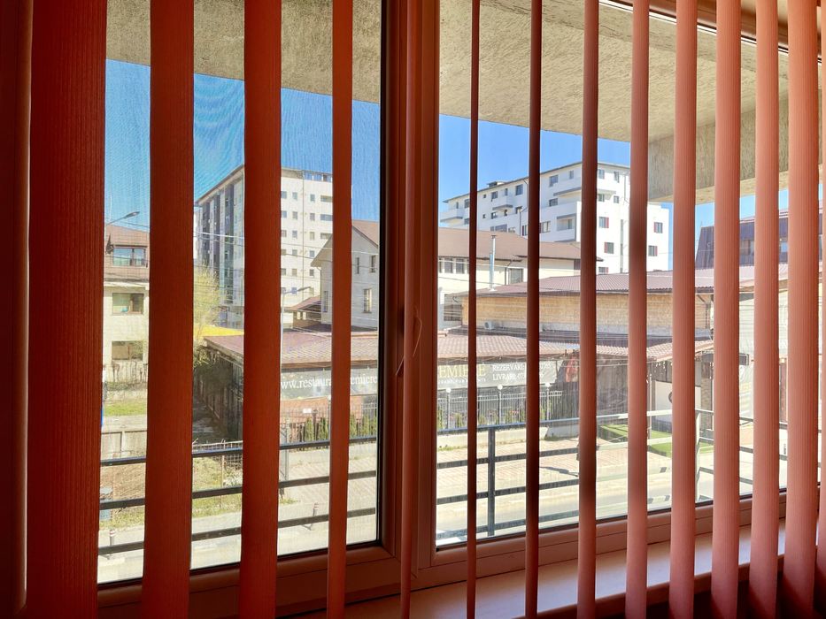 Garsoniera 40 mp decomandata etaj 1 din 2 + parcare dedicata