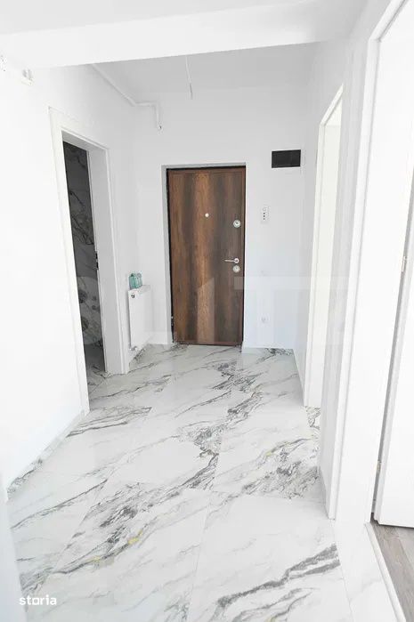 Apartament 3 camere, 70 mp, 2 balcoane, zona Rasnov