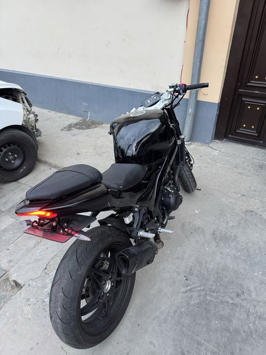 motosikl 400cc.