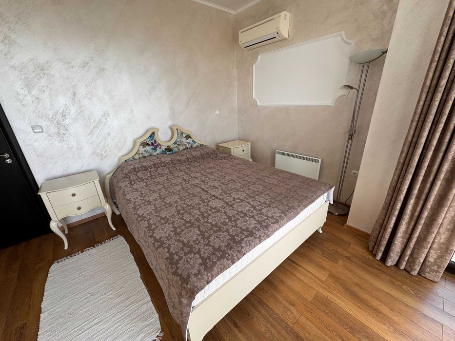 Продава се Къща в Свети Влас - 250 кв.м за 1520 €/кв.м - Снимка #11