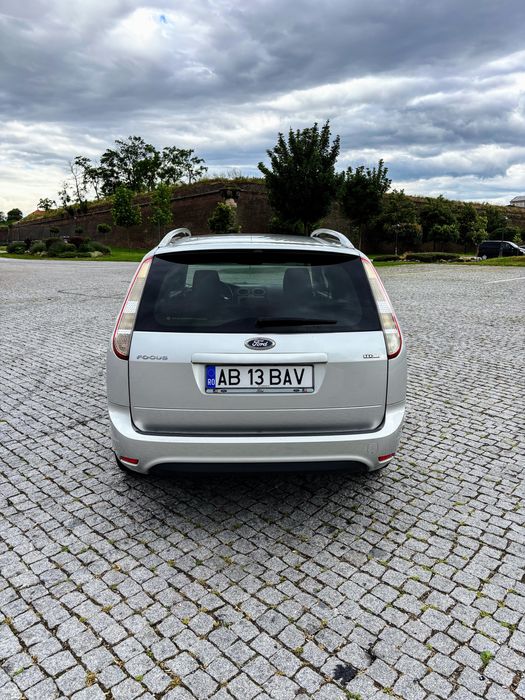 FORD Focus 0 — imagine 4