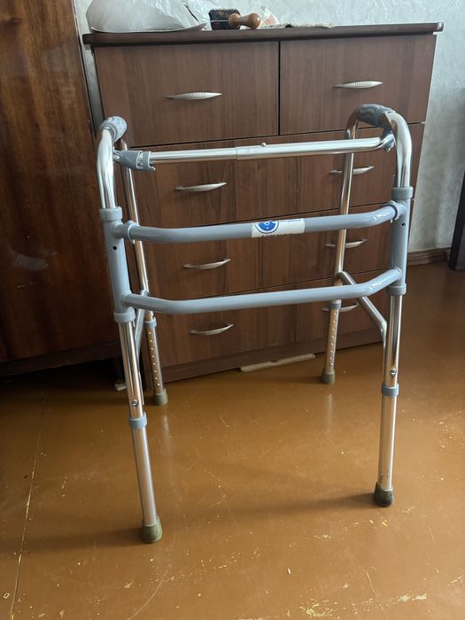 Опоры-ходунки для взрослых