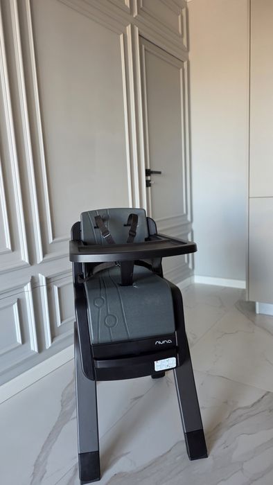 Scaun modern de masa Nuna Zaaz!