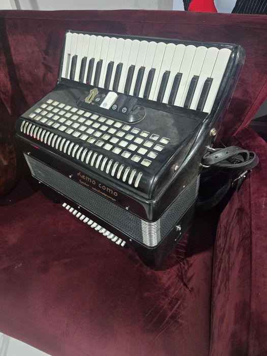 Продам аккардион