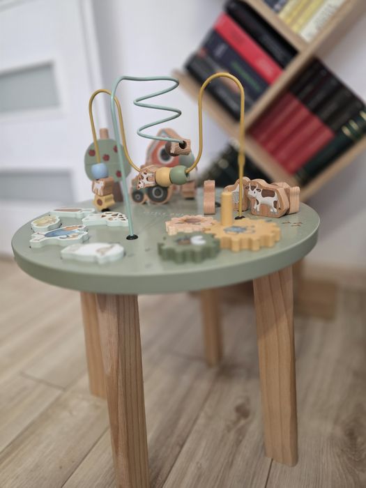 Masuta din lemn cu activitati, Little Dutch, stare foarte buna