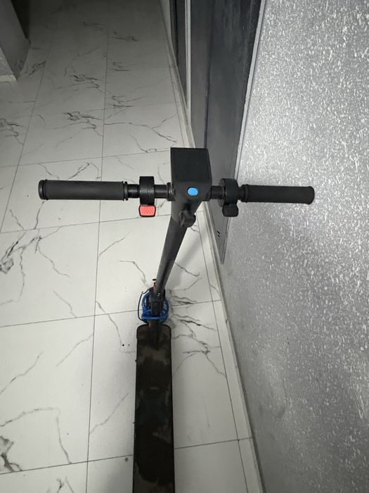 Продам электро самокат