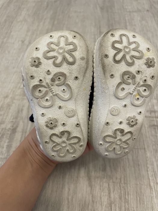 Туфельки на девочку 20 размер