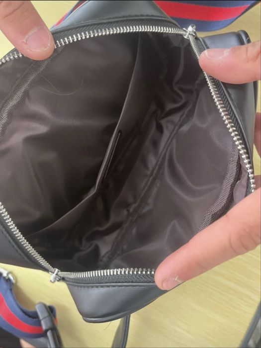 Borseta gucci cu lei