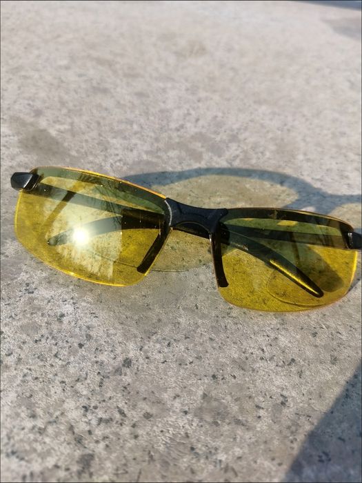 Продам защитные очки