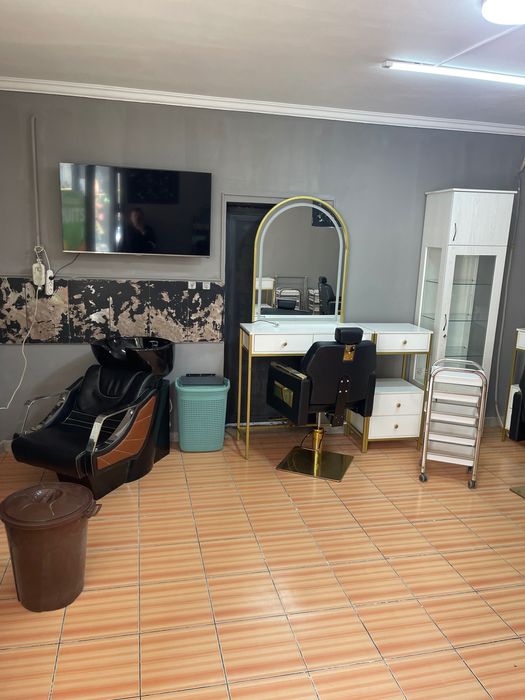 BARBERSHOP Арендага берилади Сартарошла ишга оламиз