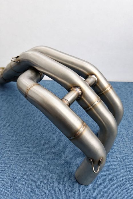 YAMAHA TRACER 900  Leo Vince