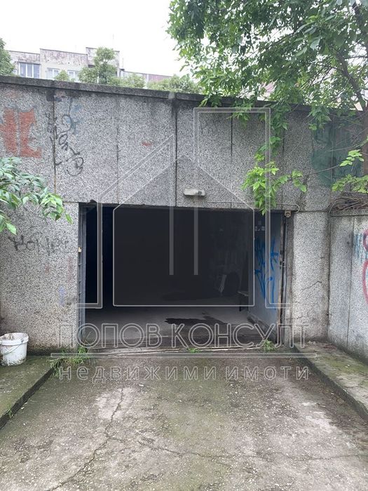 Продава се Гараж / Паркомясто в Пловдив, Кючук Париж - 21 кв.м за 1000 €/кв.м - Снимка #1