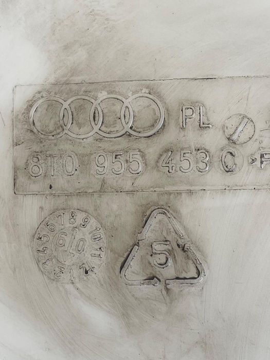 Vas Lichid De Spalare Parbriz + Pompite Audi A5/S5 8T3 2007 - 2017