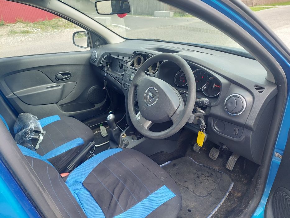 Dezmembrez Dacia Sandero Stepway 0.9 tce 2015