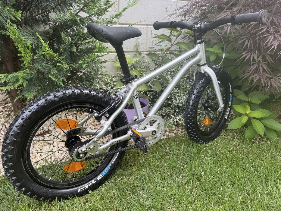 Bicicletă copii Early Rider Seeker 14”  – Ultra ușoară, stare excelentă