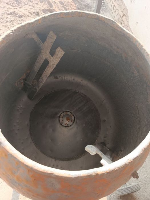 Продается бетономешалка