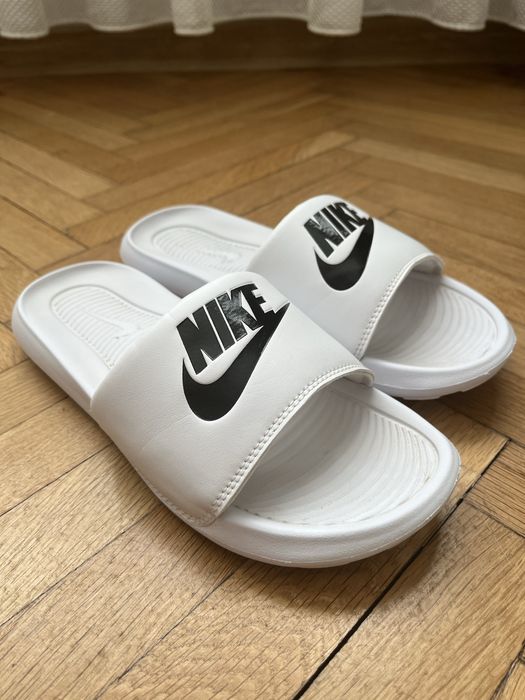 Дамски чехли Nike