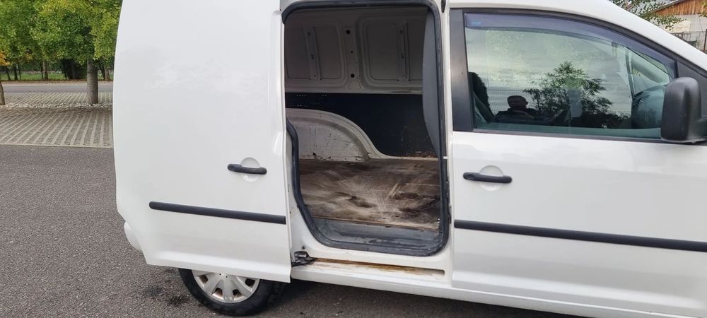 Volkswagen Caddy Euro 5 Clima Carlig Usi batante +culisanta