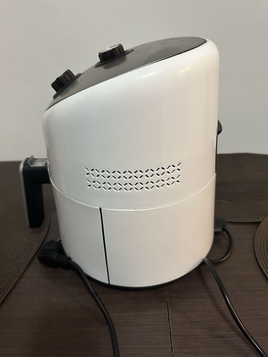 Airfyer Star-Light AFB-2613WH 1300 W, control temperatura, timer alb