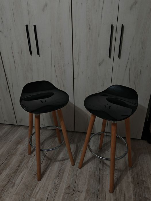 Scaune bar Jasmine, fix, ABS + lemn fag + metal, negru + fag, 80.5 cm