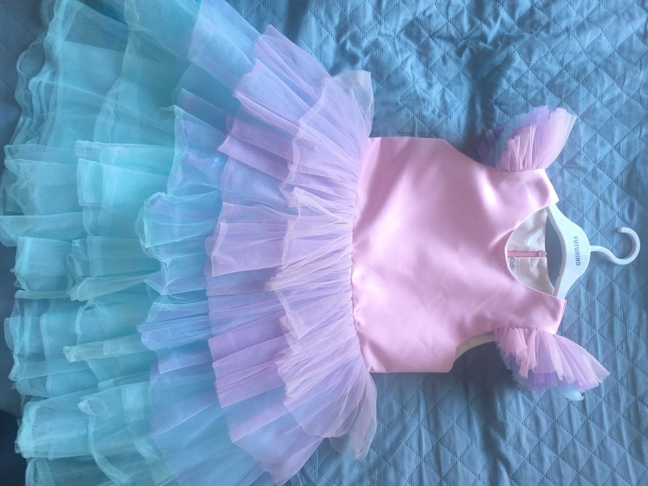 Продаю 15 штук одежды для девочки 6-10 лет