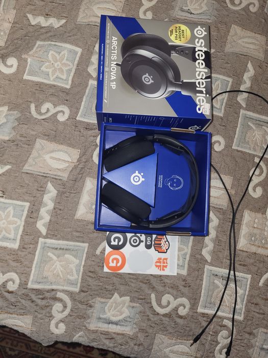 SteelSeries Arctis Nova 1P