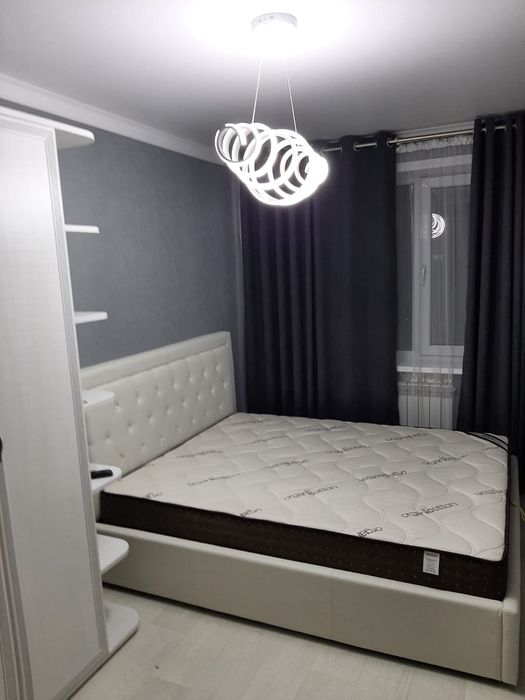 4ех комнатная в мкн. Степной-1