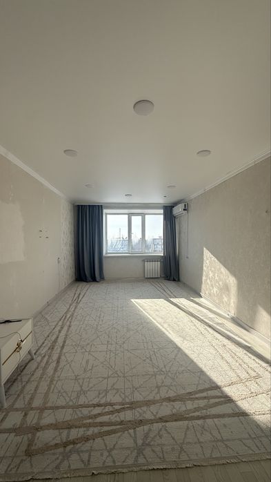 Продам 3 комнатную  квартиру