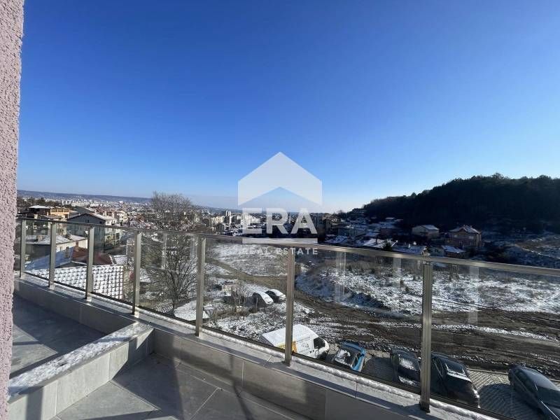 Двустаен апартамент за продажба, с гледка към борова гора, в новопостр